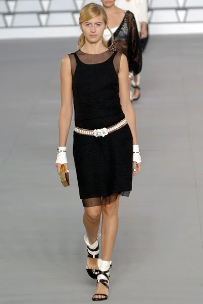 Look 36
